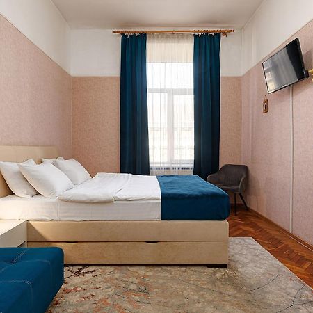 2 Bedrooms Apartments Levia 2 Lviv Exterior foto